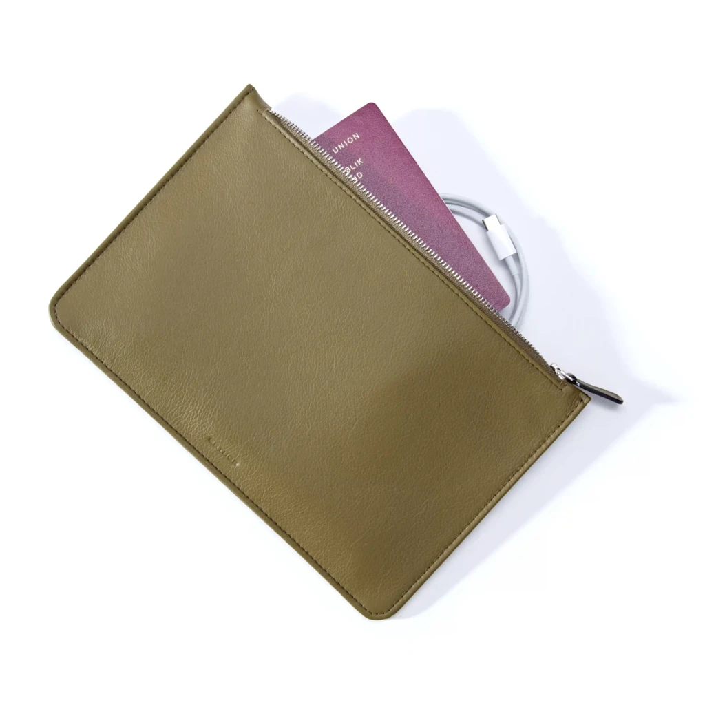 Pouch mit Reißverschluss Leder Olivgrün