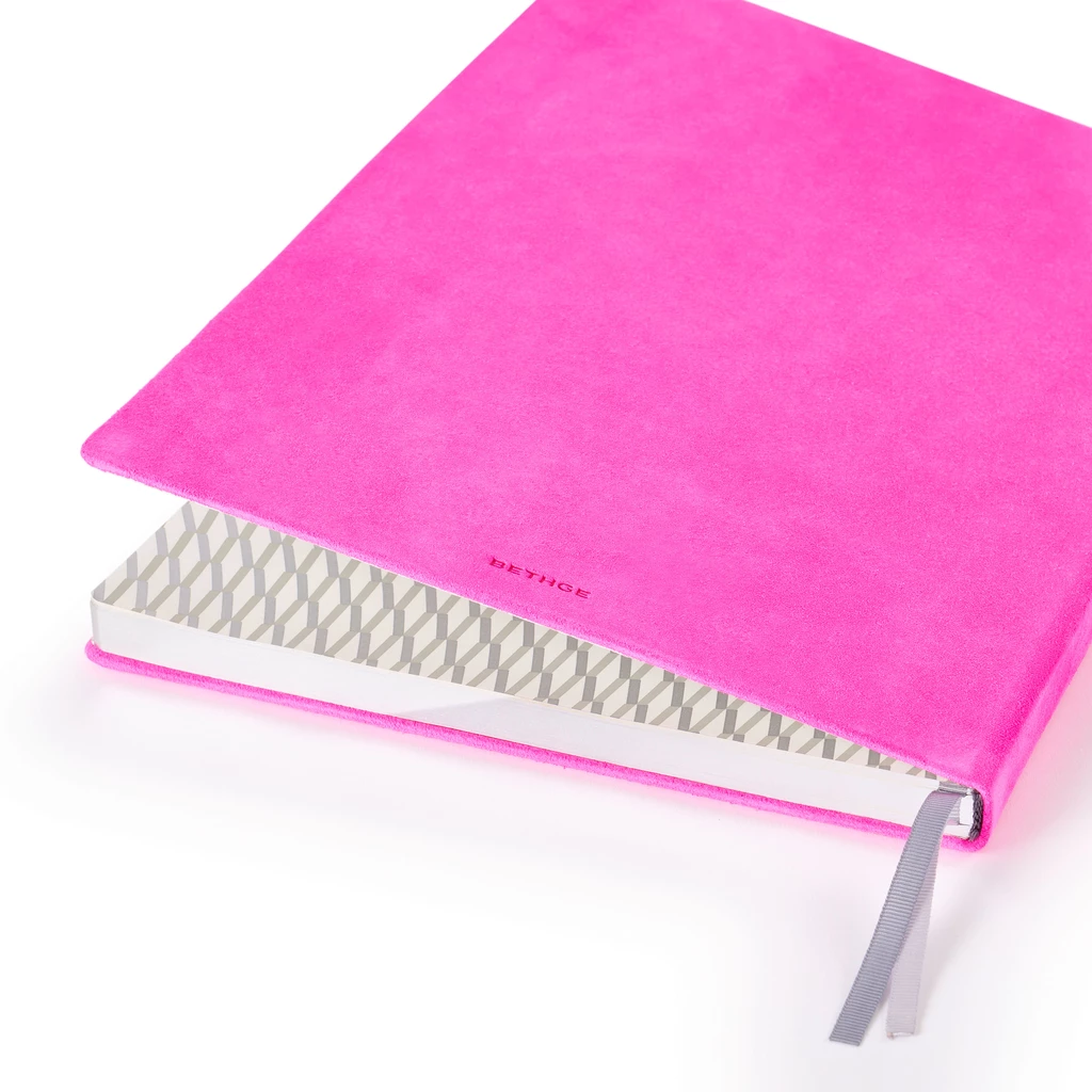 Notizbuch A4 Blanko Leder Pink