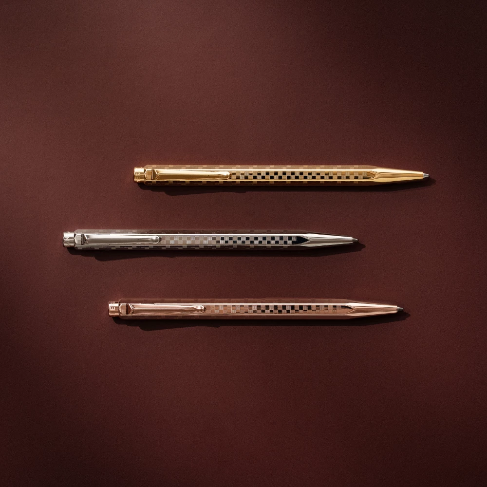 Caran d'Ache - Ecridor Damier - Set - Kugelschreiber - Etui - Rosé