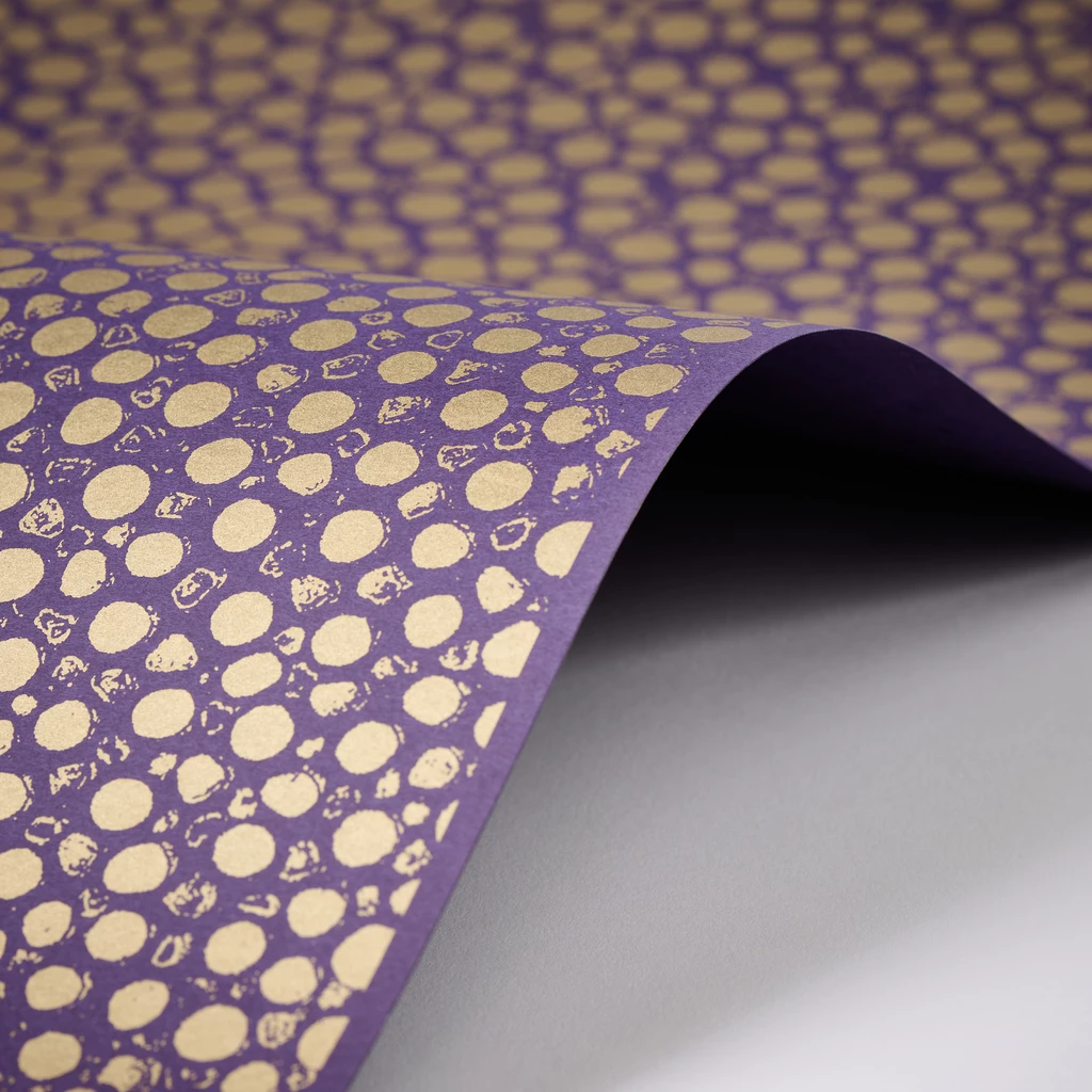 geschenkpapier_rochen_aubergine_50_x_70_cm_3_boegen_5