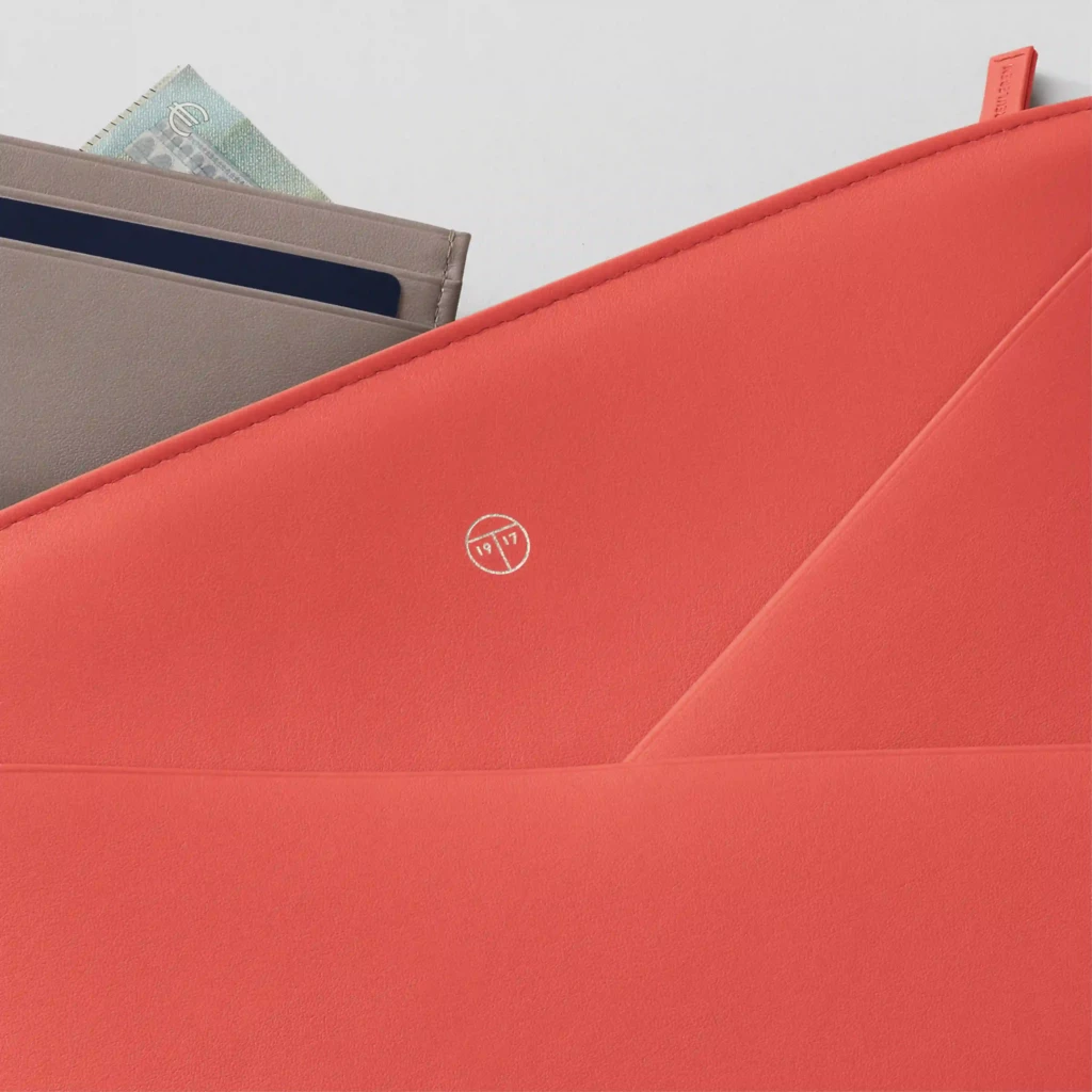 Treuleben Pouch Wallaby Leder Rot