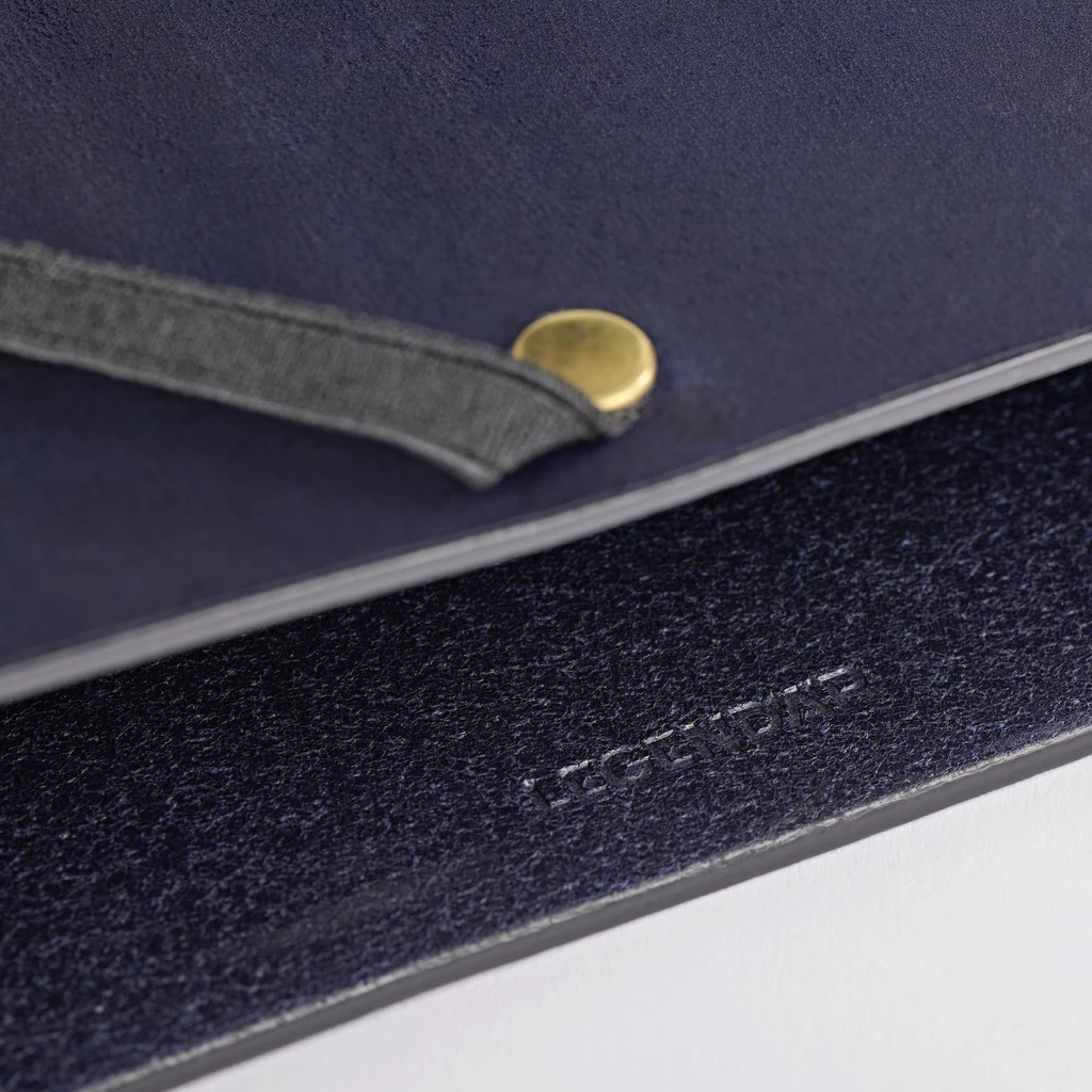 legendaer_dokumentenmappe_hyde_a4_leder_16 LEGENDÄR Dokumentenmappe HYDE A4 Leder Navy