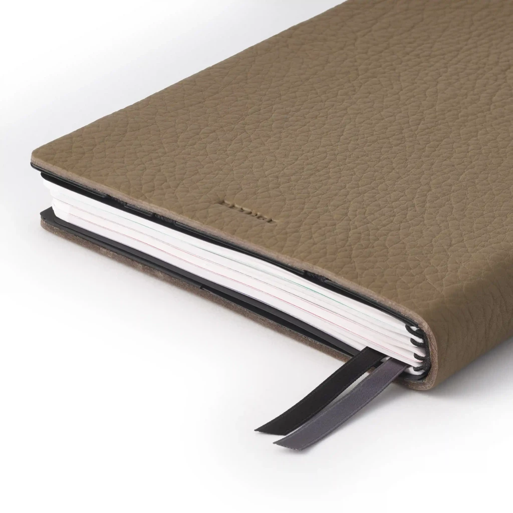 Whitebook ML Lederhülle Calf Soft Taupe