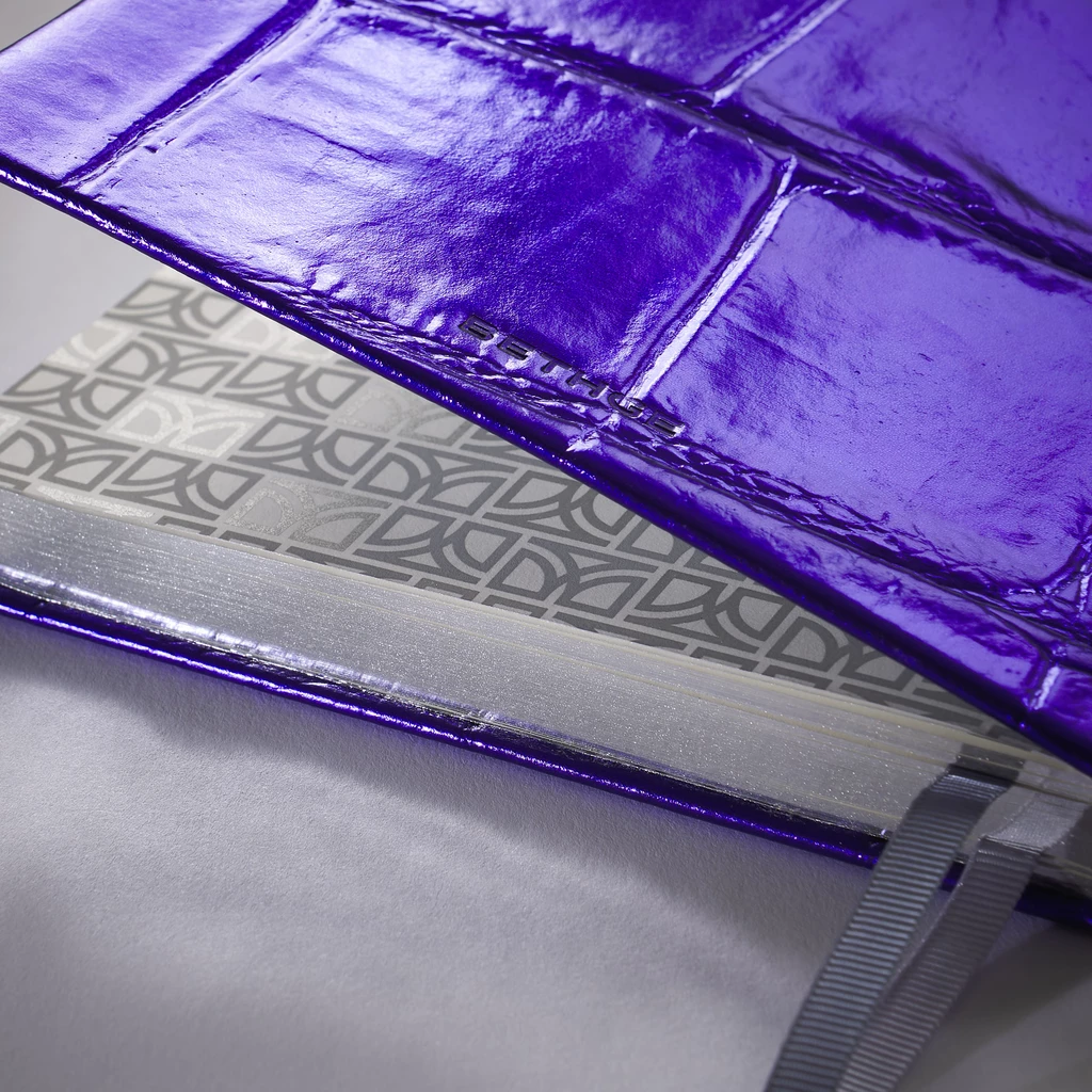 Wochenkalender Notizen 2027 Violet