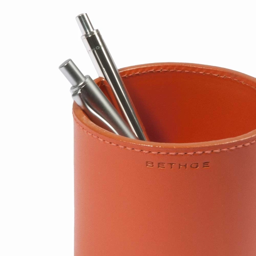 Stiftebecher Rund Leder Orange