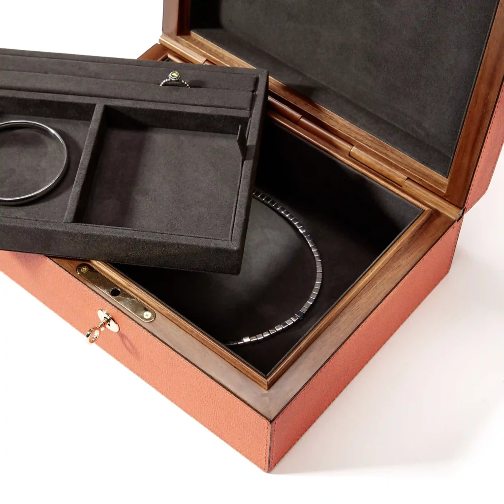 Schmuckbox Walnussholz Leder Orange