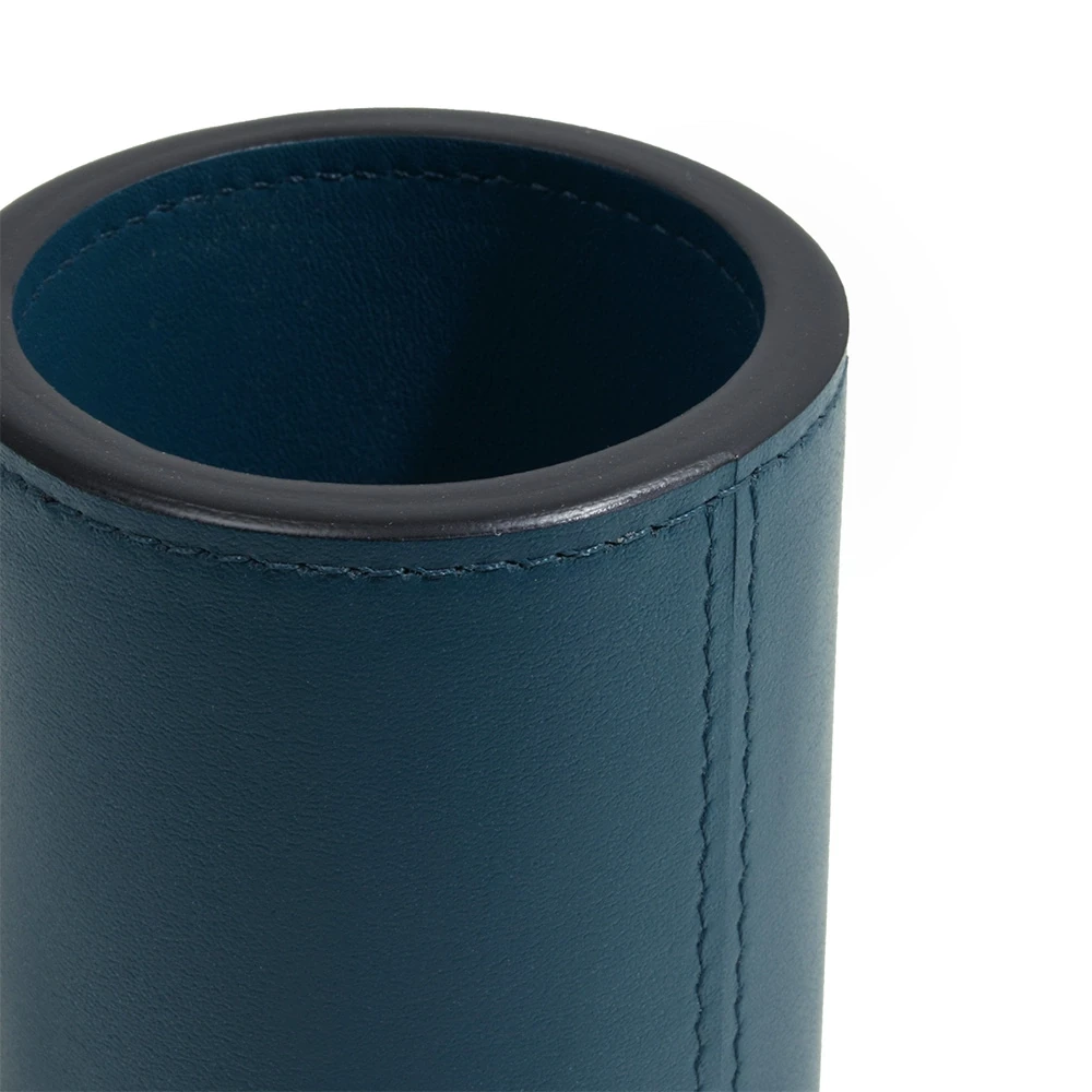 Runder Stiftebecher H 10 cm D 7 5 cm Nappaleder Petrol