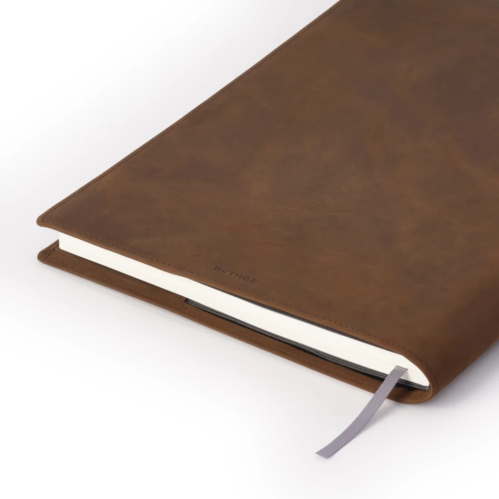 Buchhülle A4 Leder Tabak