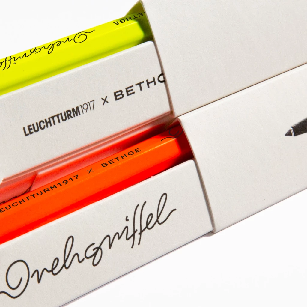 LEUCHTTURM1917 x BETHGE Kugelschreiber Drehgriffel Luminous Edition Green