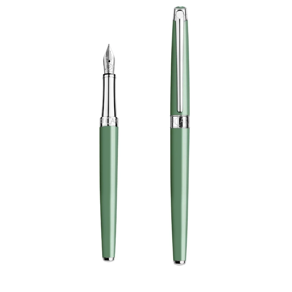 Caran d'Ache Füllfederhalter Léman Slim Vert de Gris M-Feder