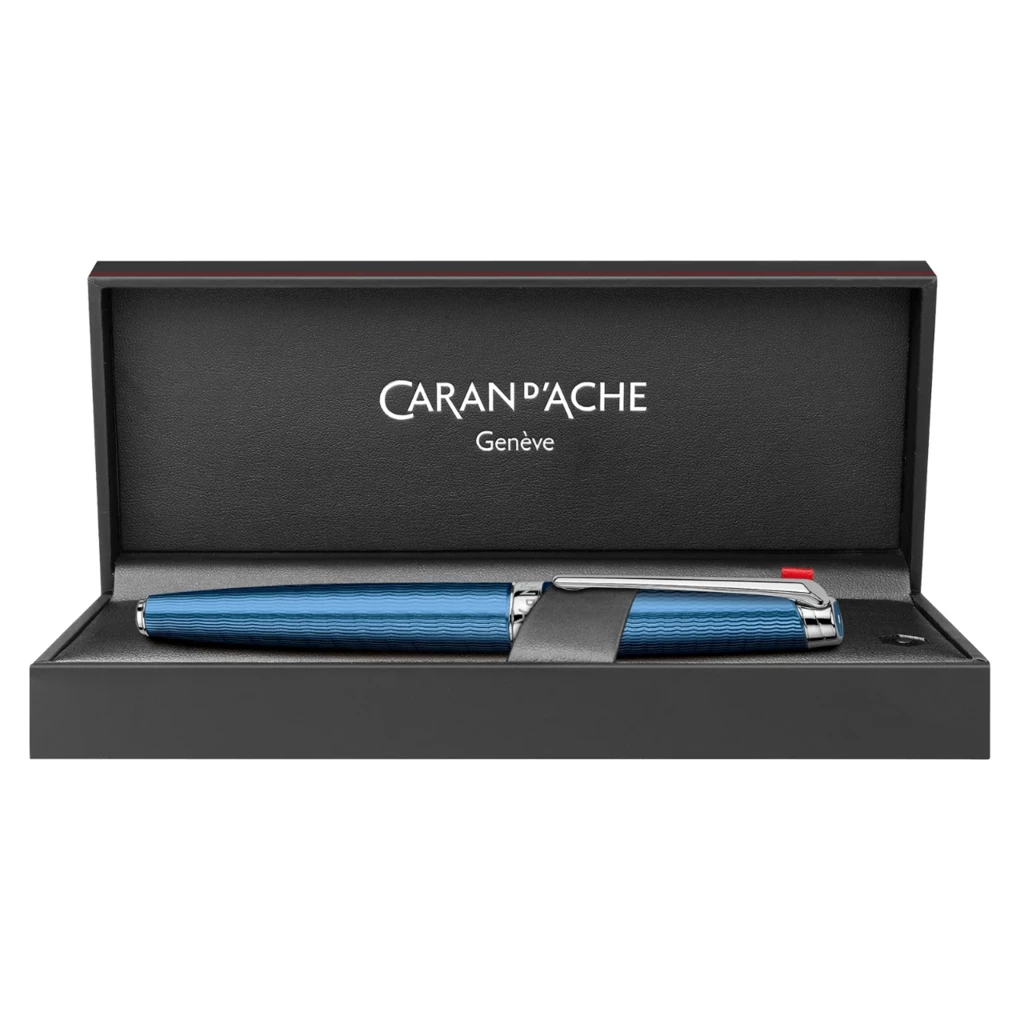 Caran d'Ache Füllfederhalter Léman Grand Bleu