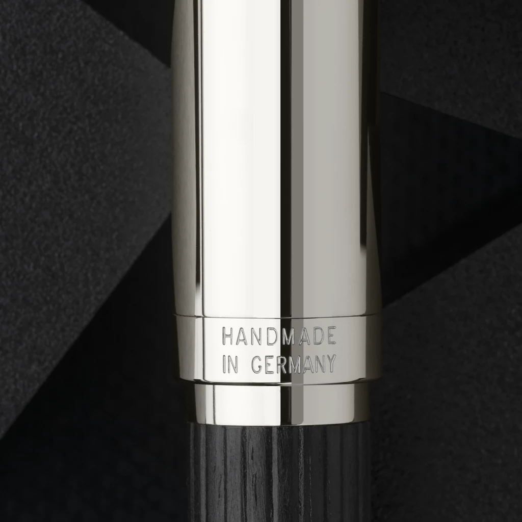 Graf von Faber-Castell Füllfederhalter Classic Ebenholz M