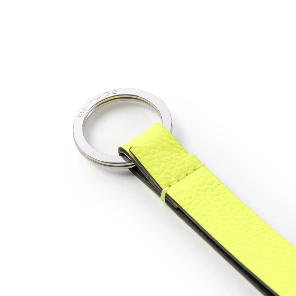 leder_schluesselanhaenger_neon_gelb_2 Leder Schlüsselanhänger Neon Gelb
