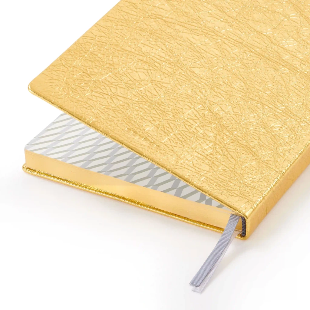 Notizbuch A5 Blanko Leder Gold