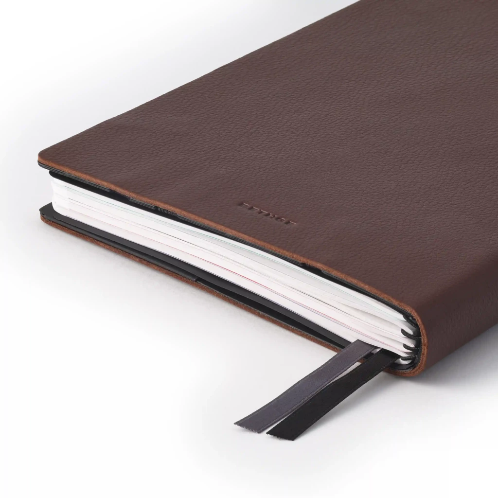 Whitebook ML Lederhülle Calf Soft Capuchino