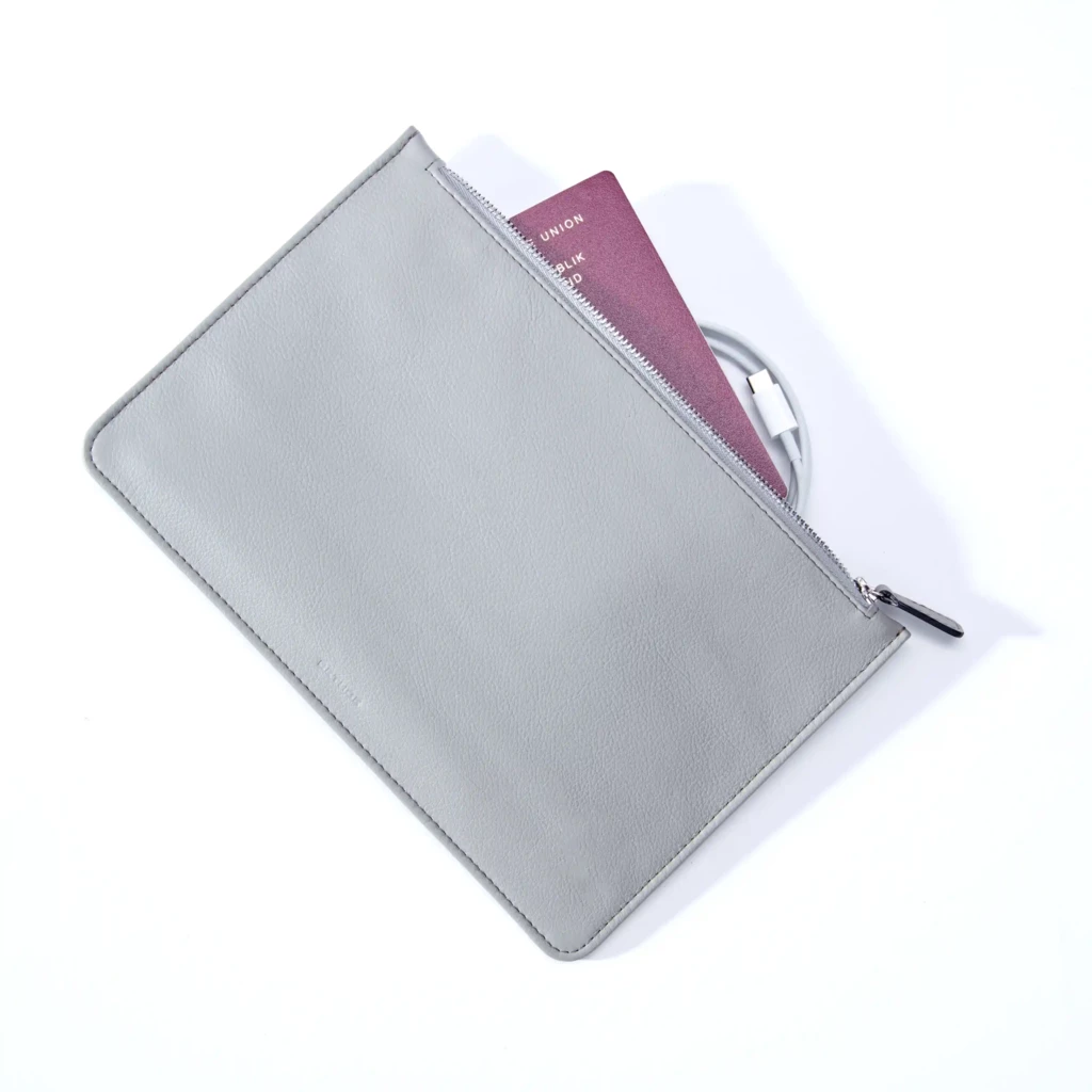 Pouch mit Reißverschluss Leder Granitgrau